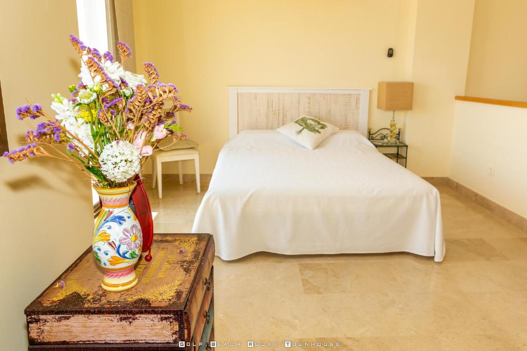 Fotografia z galérie ubytovania Golf Beach and Relax Townhouse v destinácii Alcaidesa