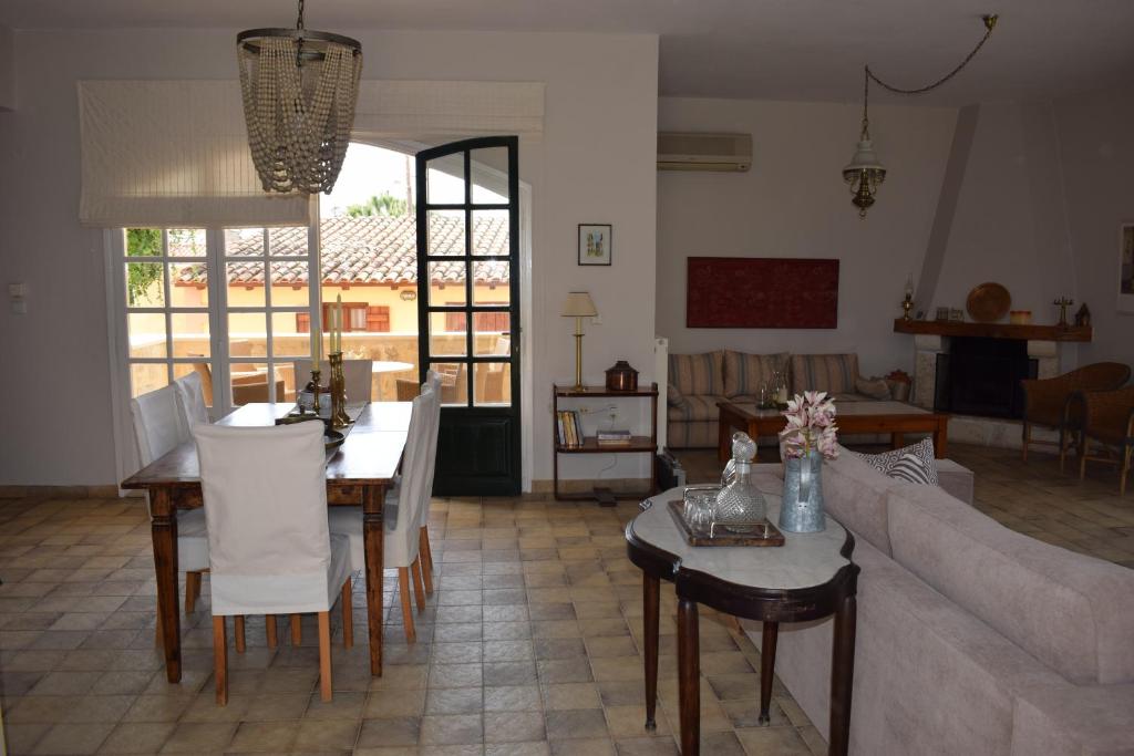 Posezení v ubytování Villa Avly