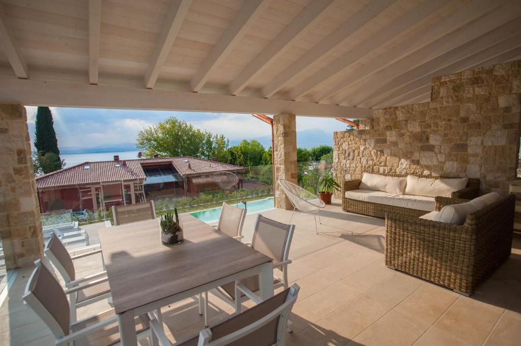 Posedenie v ubytovaní Italianflat - Maison du Lac