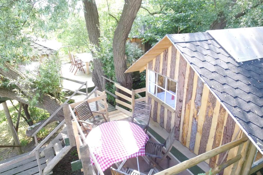 Balkón nebo terasa v ubytování Treehouse B&B