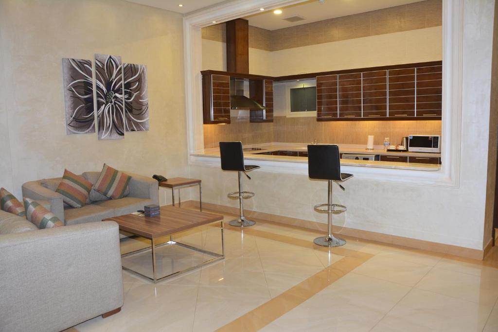 Mandarin Hotel Apartments - One-Bedroom Apartment