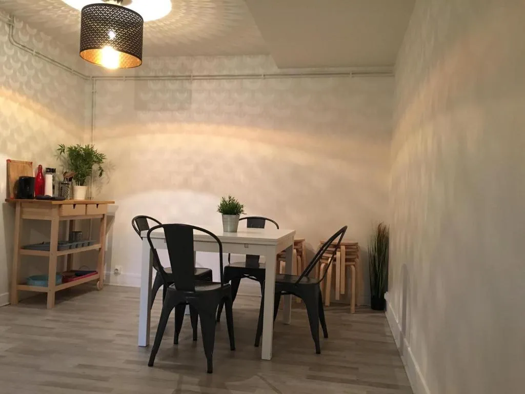 Hopnbe Apartments - Ourcq, Paris, Franţa