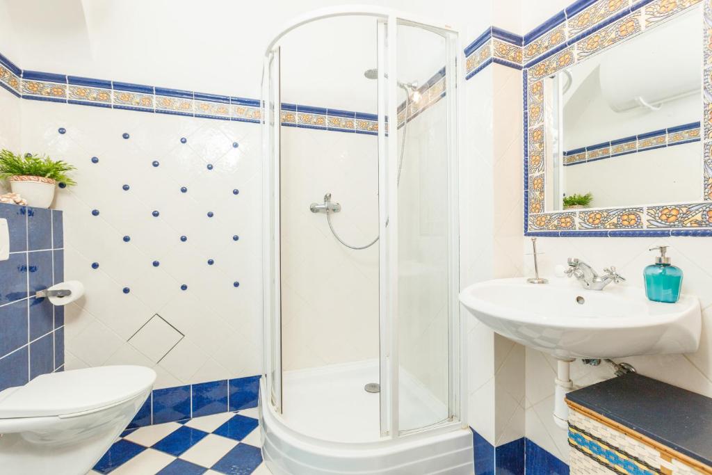 Prague Siesta Apartments - 10