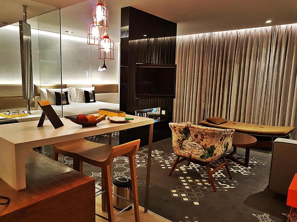 Posezení v ubytování Radisson Bengaluru City Center