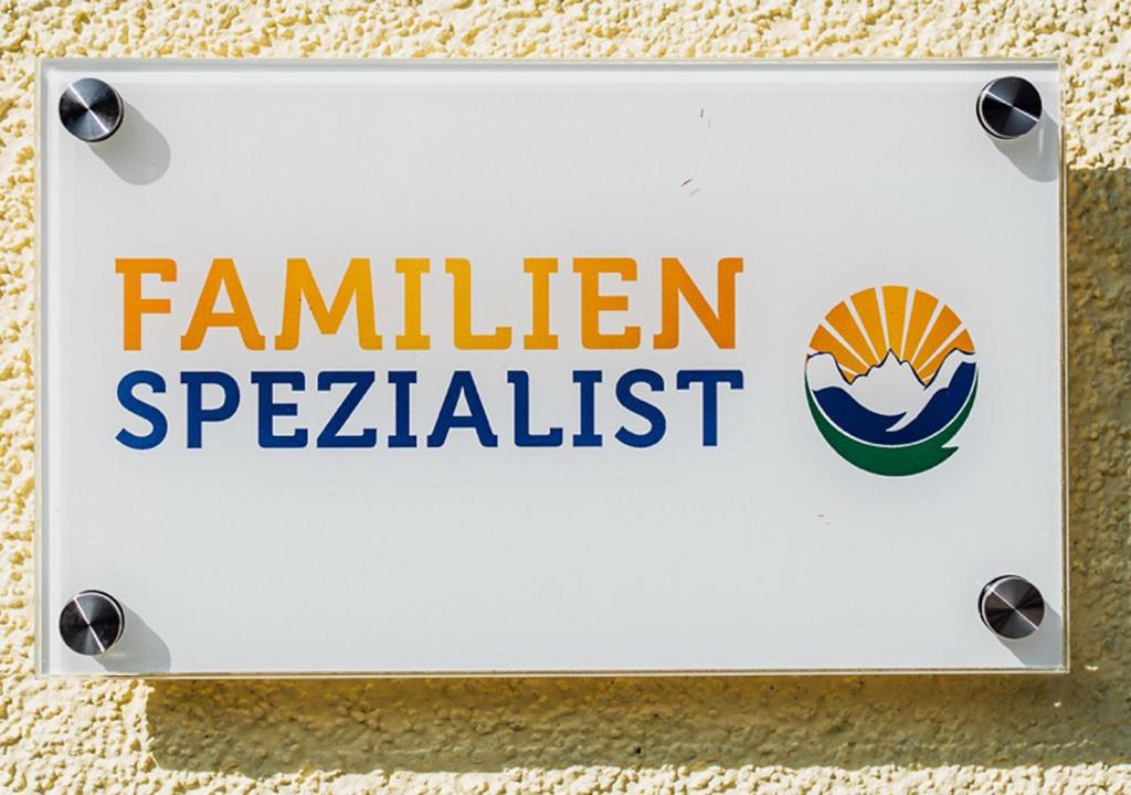 Certifikát, ocenenie alebo iný dokument vystavený v ubytovaní Ferienhaus Hohenwarter