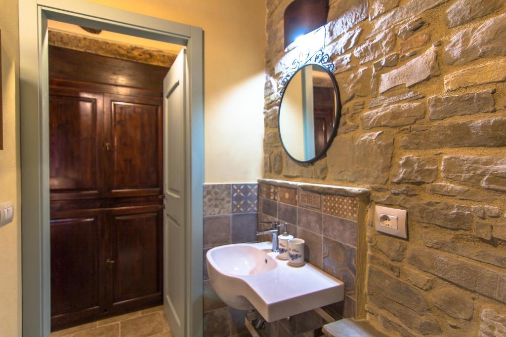 Koupelna v ubytování Valbuona b&b