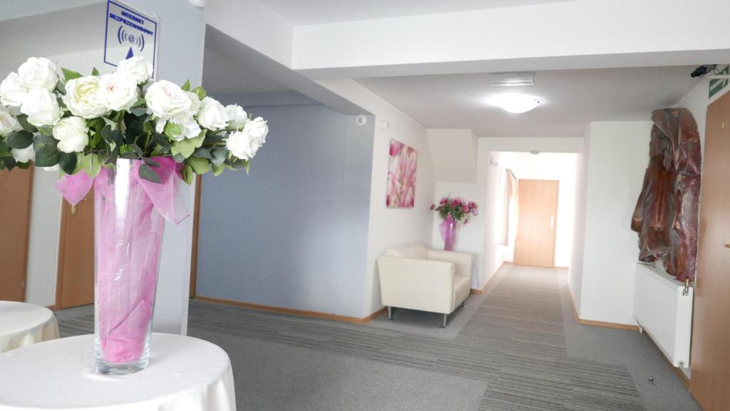 Zdjęcie z galerii obiektu Motel Za Miedzą w mieście Bralin