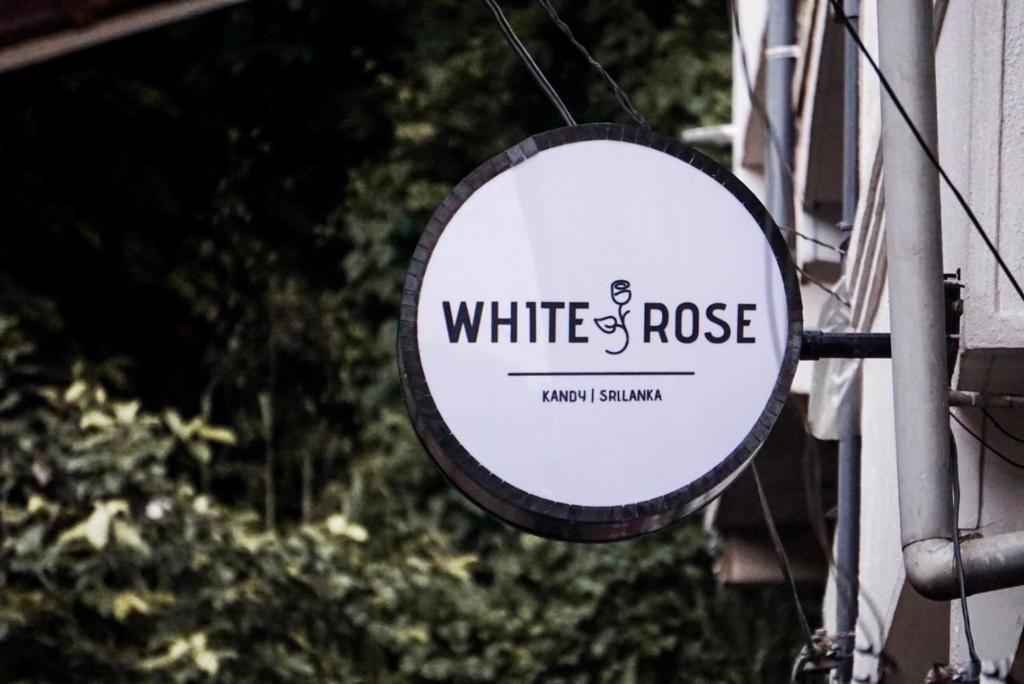 Certifikát, hodnocení, plakát nebo jiný dokument vystavený v ubytování White Rose Hostel