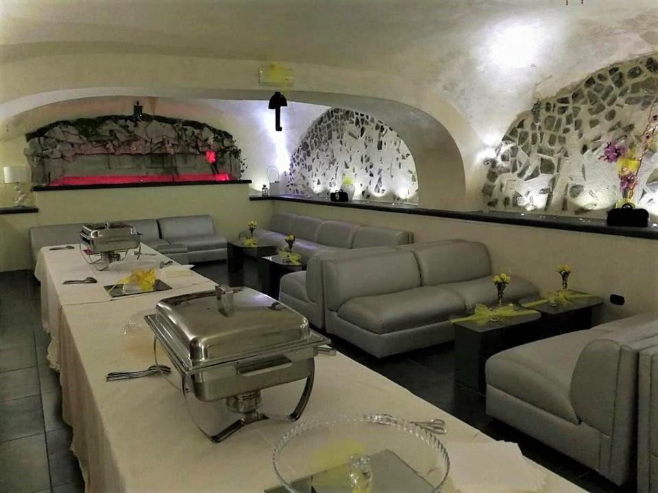 Posezení v ubytování Hotel Ristorante Amitrano