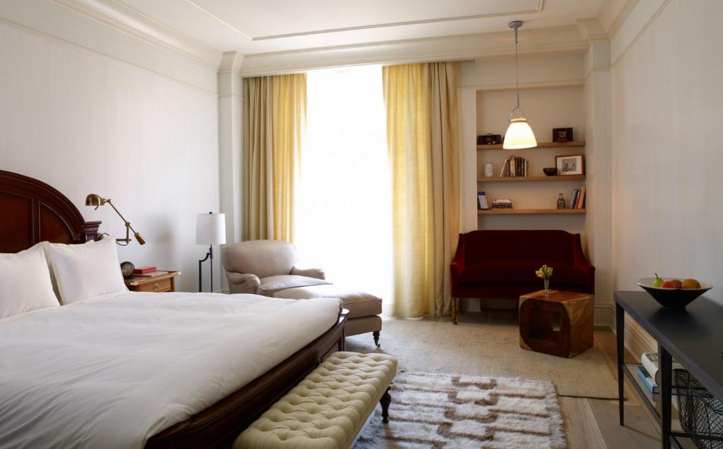 Voodi või voodid majutusasutuse The Greenwich Hotel toas