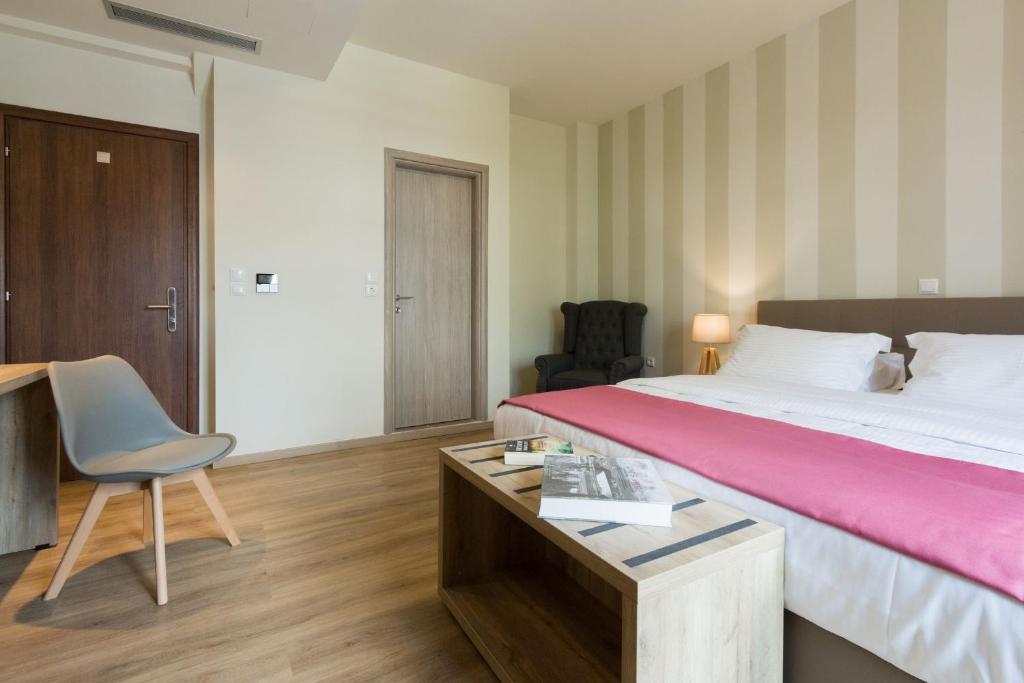 Hotel @Syngrou Fix - Resim 44