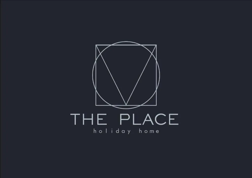 The Place, Napoli, Italia