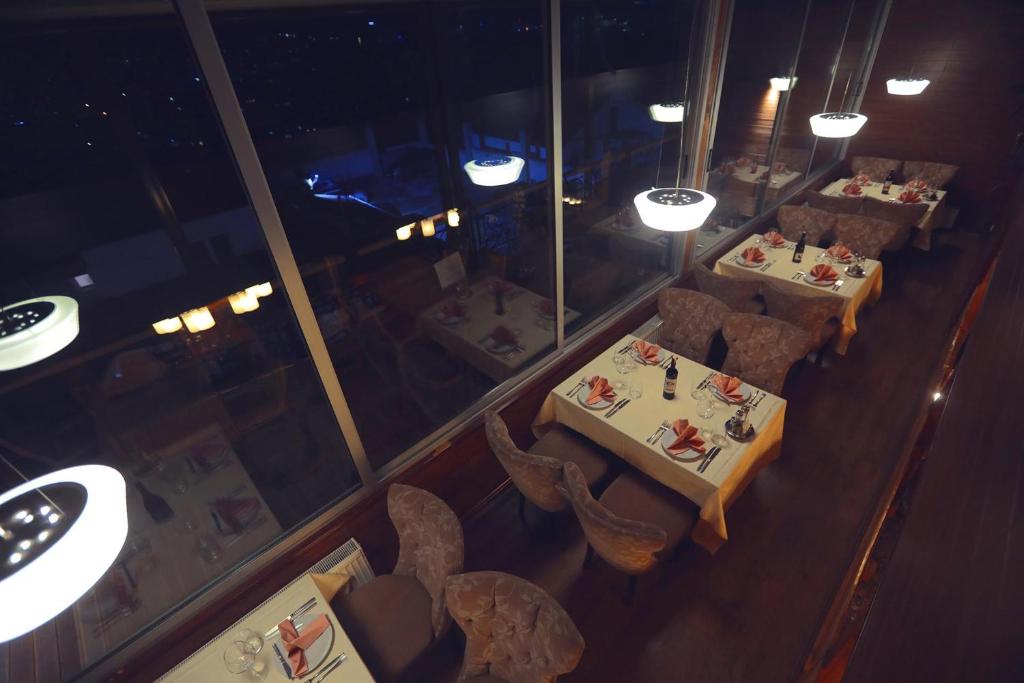 Restaurace v ubytování Hotel Pinocchio