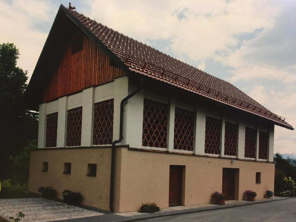 The building in which Az apartmant is located