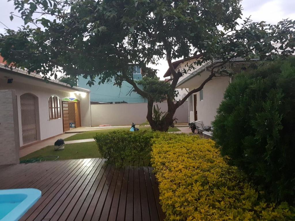  Casa piscina próxima praia