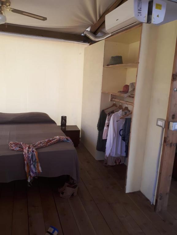 Postel nebo postele na pokoji v ubytování Camping Paradiso