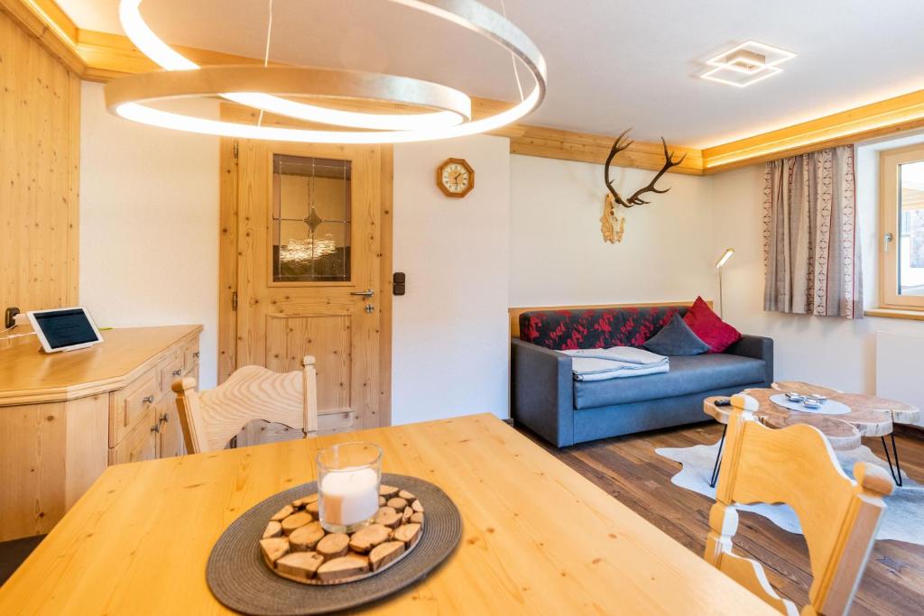 Posezení v ubytování Viktoria Lodges