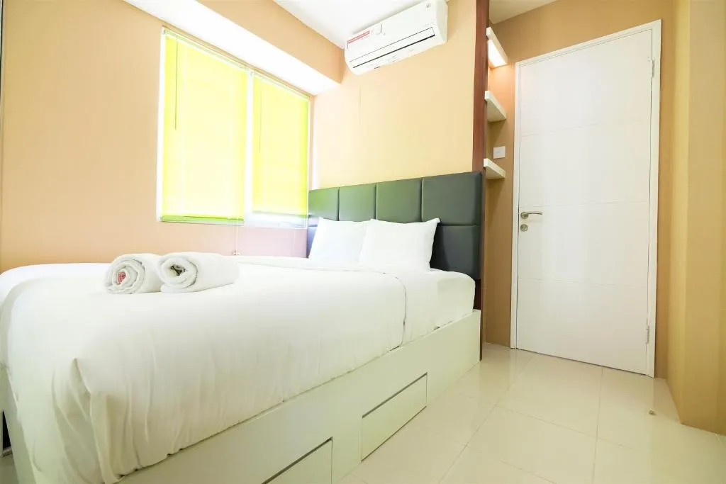 Luxurious 2BR Bassura City Apartment with Mall Access By Travelio, Jakarta, Indonesia