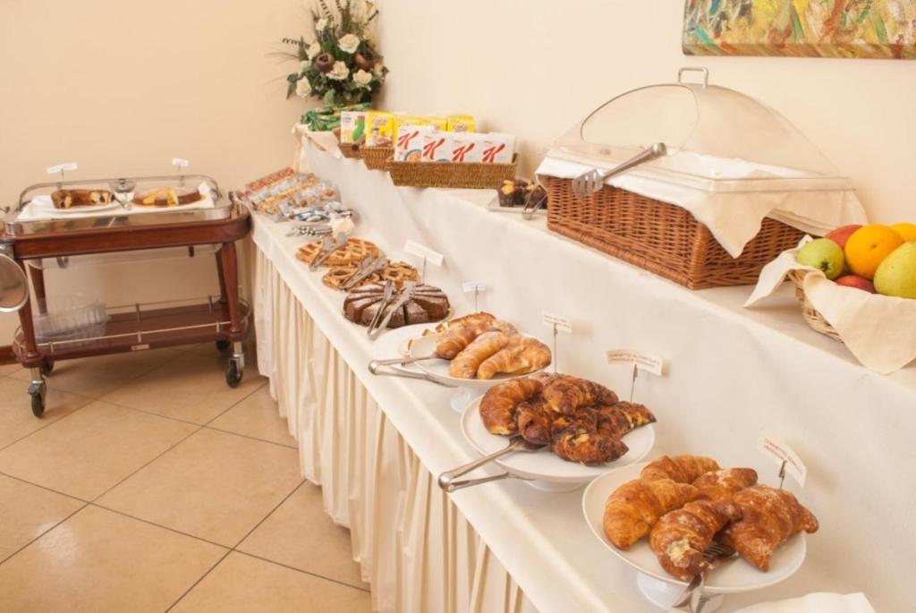 Le Cheminée Business Hotel Napoli - Resim 18