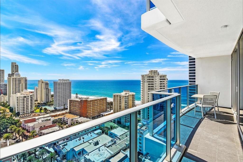 H Luxury Residence Apartments - Holiday Paradise - Luxury Two-Bedroom Apartment With Ocean Views