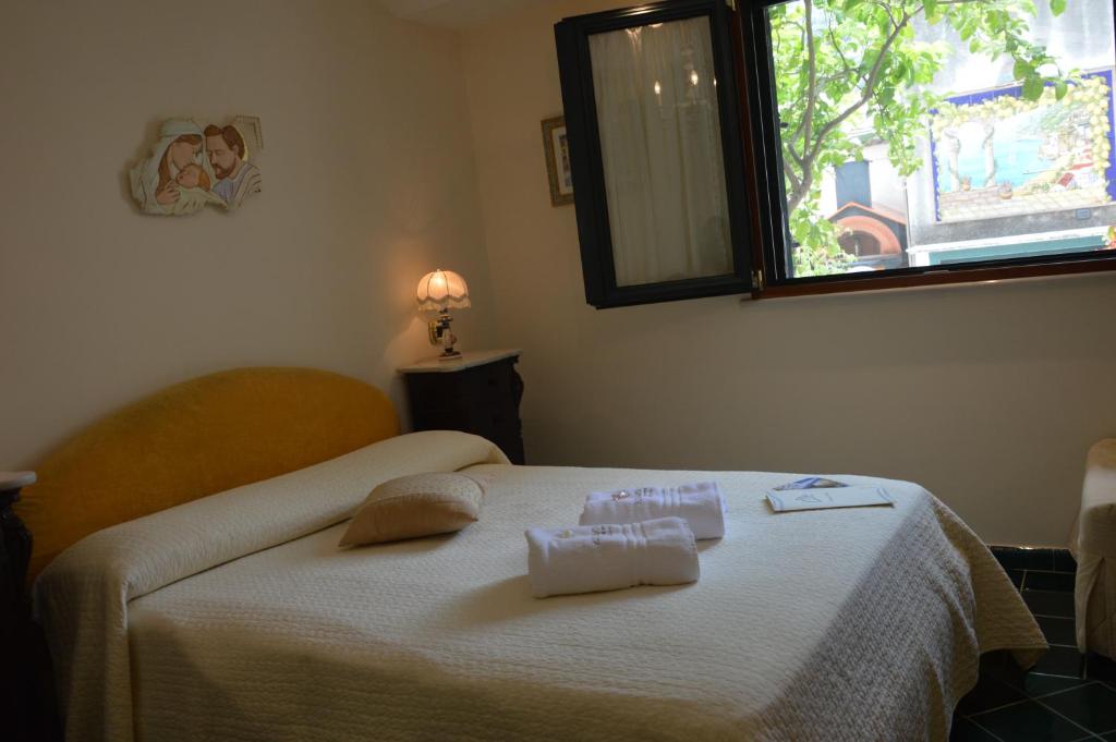 Hotel Santa Lucia - Studio With Spa Bath - Annex