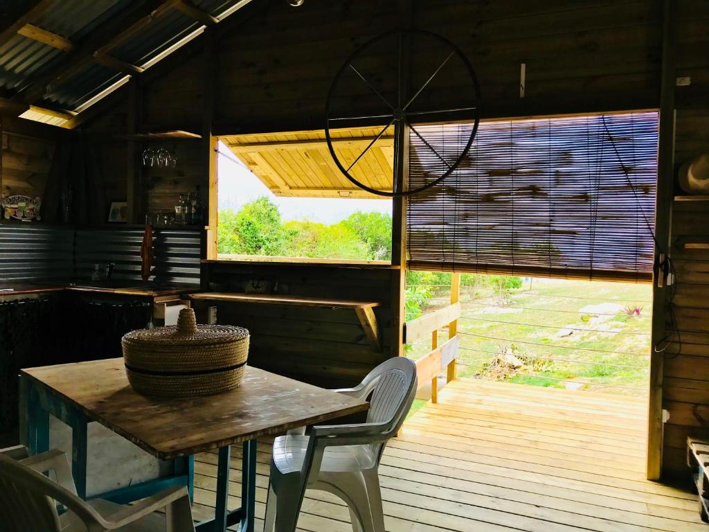 Fotografie z fotogalerie ubytování Bungalow de charme vue mer v destinaci Beauséjour