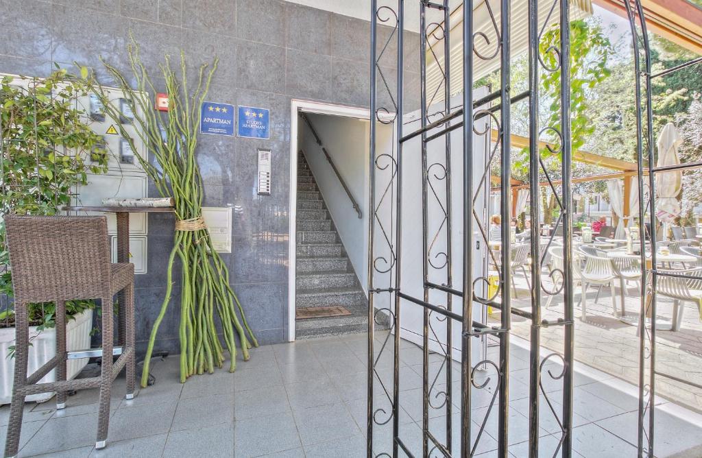 Apartments Punta by Sea - 10