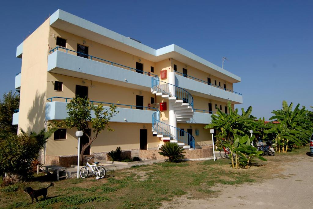 Budova, kde se hotel nachází