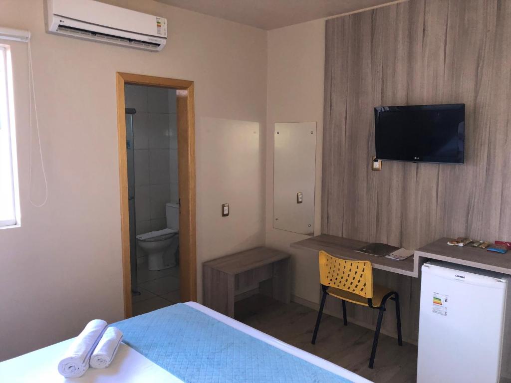  San Remo Hotel