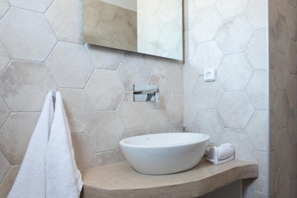 Un baño de Tristhenia