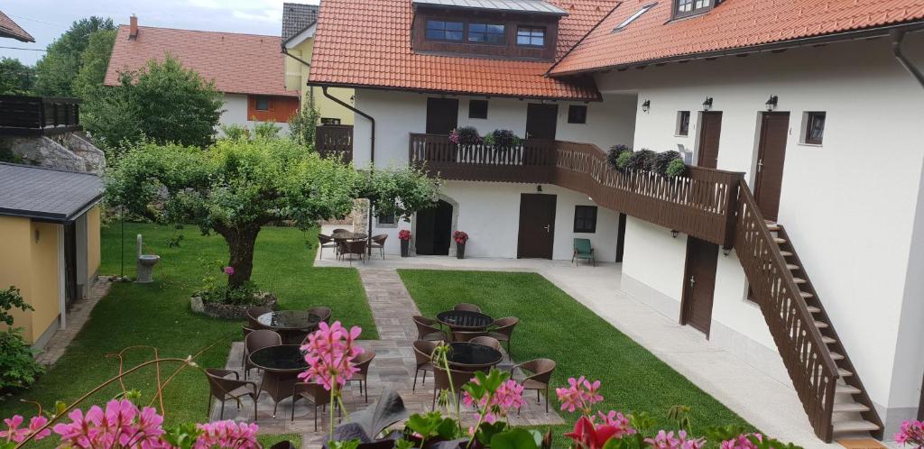 Zahrada ubytování Apartments Vidmar near Bled