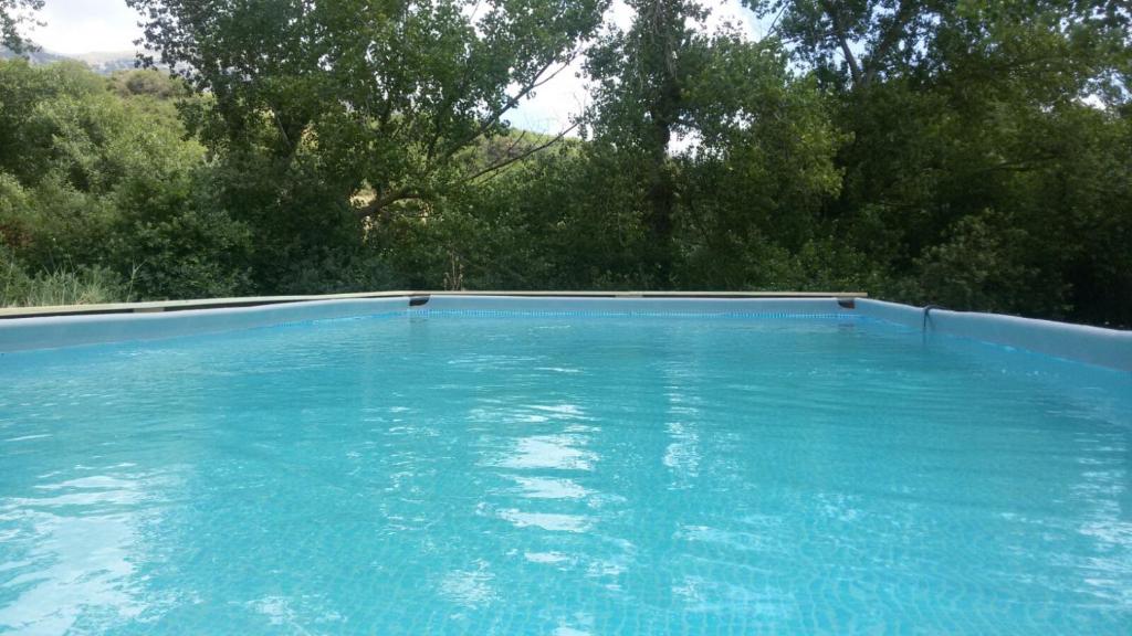 Basen w obiekcie Il Bevaio Di Corleone lub w pobliżu
