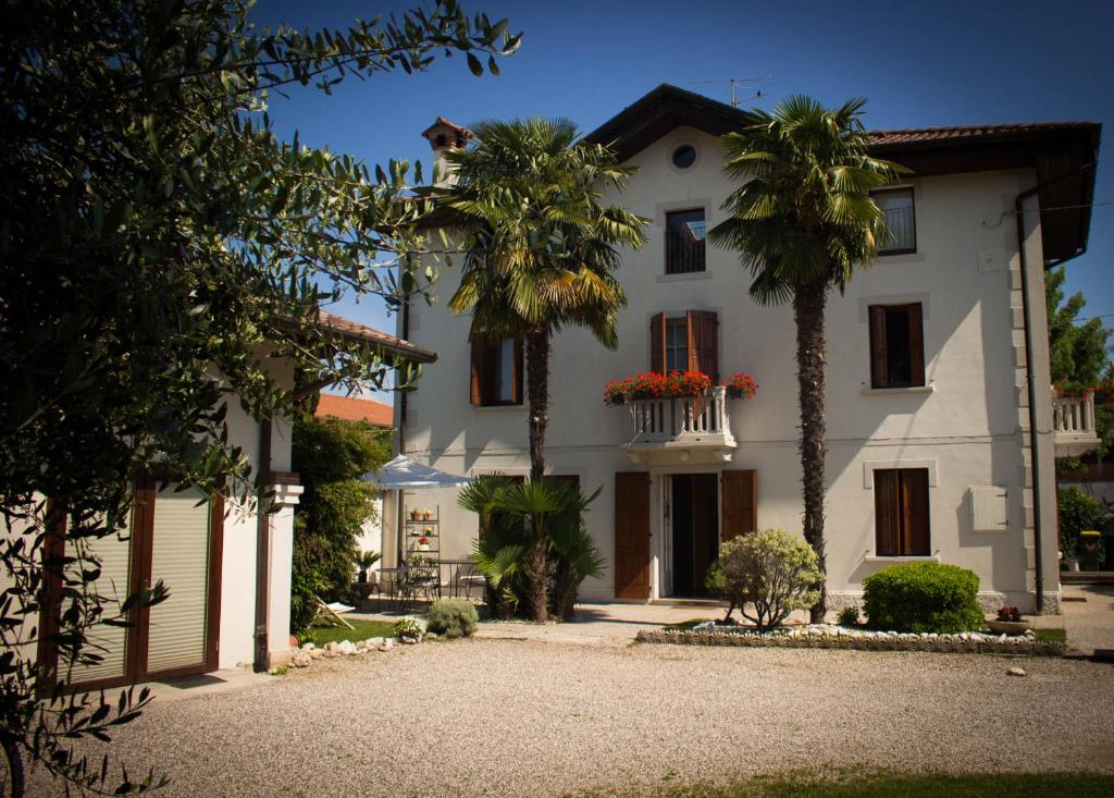 Budova, kde se bed and breakfast nachází
