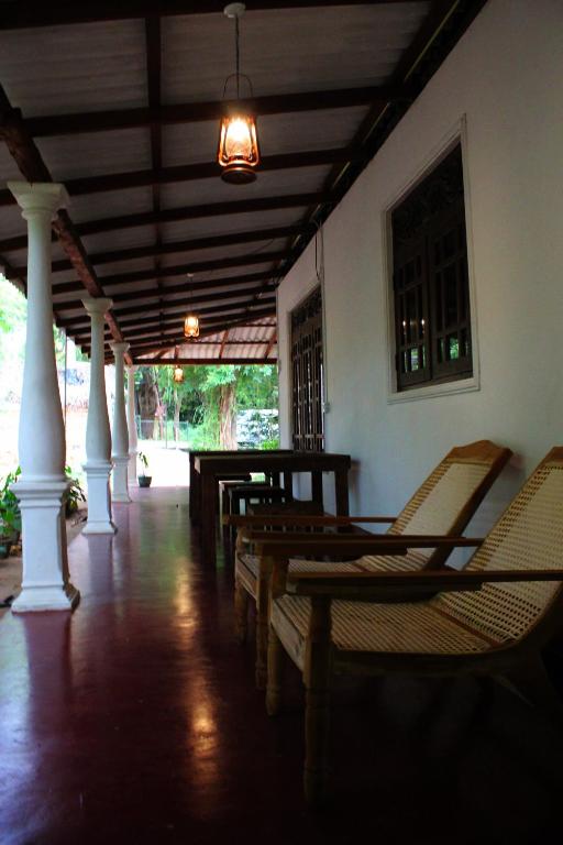 Posezení v ubytování Sigiriya Lahiru Homestay