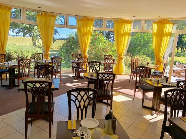Restaurace v ubytování Hotel-Marks-Garni