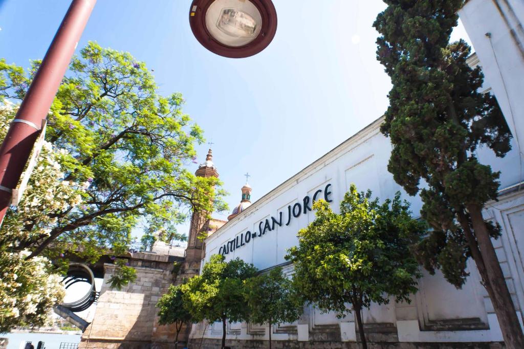 Fotografia z galérie ubytovania San Jacinto Triana Suite by Valcambre v destinácii Seville