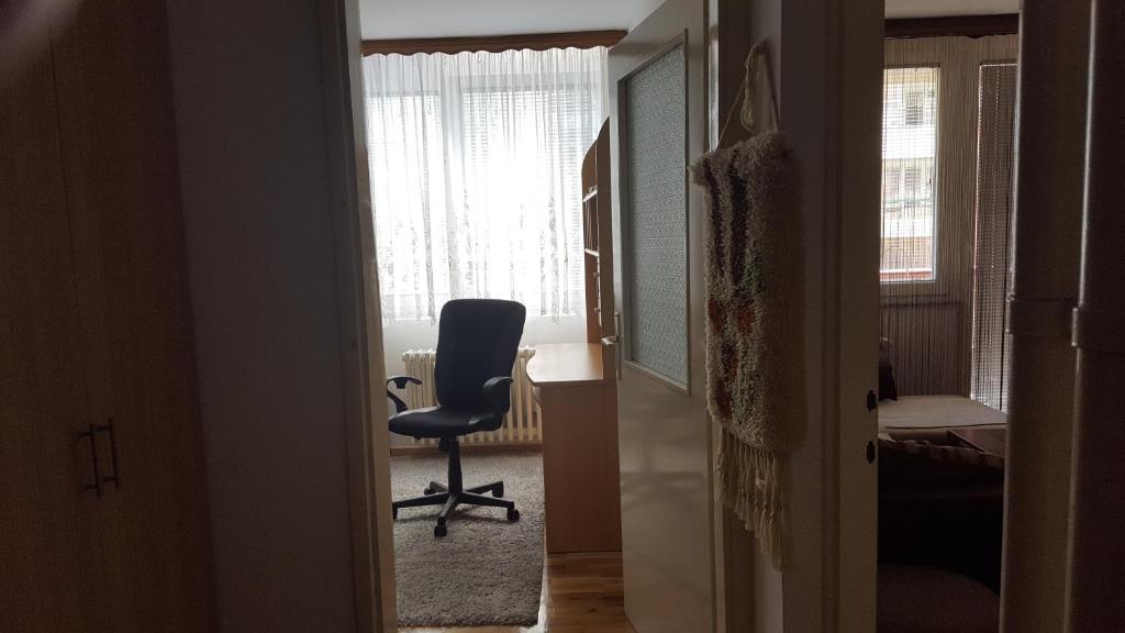 Apartment Zenica - Apartamento Con Balcón