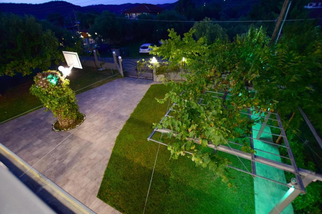 Zahrada ubytování V Luxury Suites Toroni 1