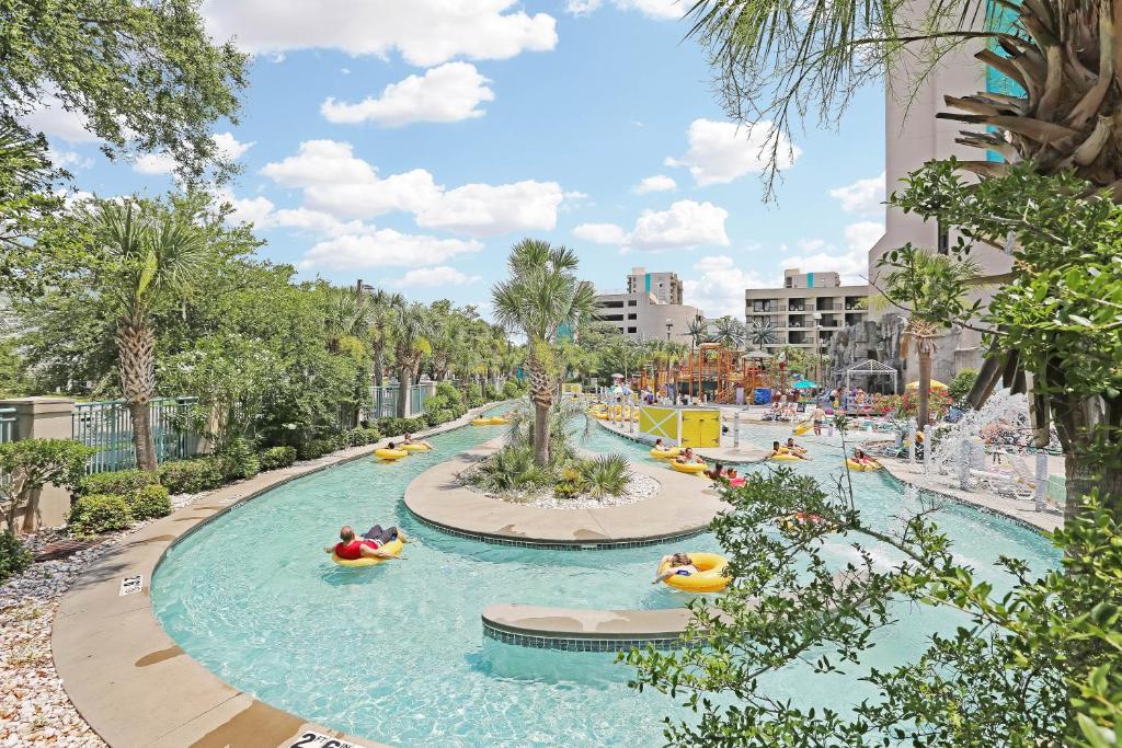Sand Dunes Resort & Suites