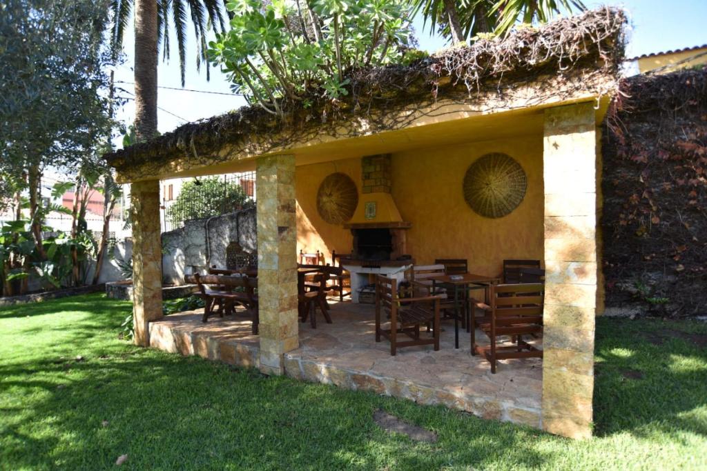 Ogród w obiekcie Casa Rural El Borbullón