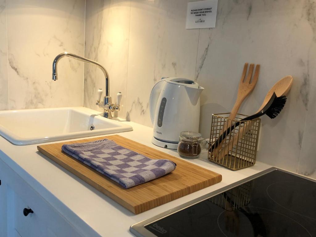 Getaway Studios \ - Resim 34