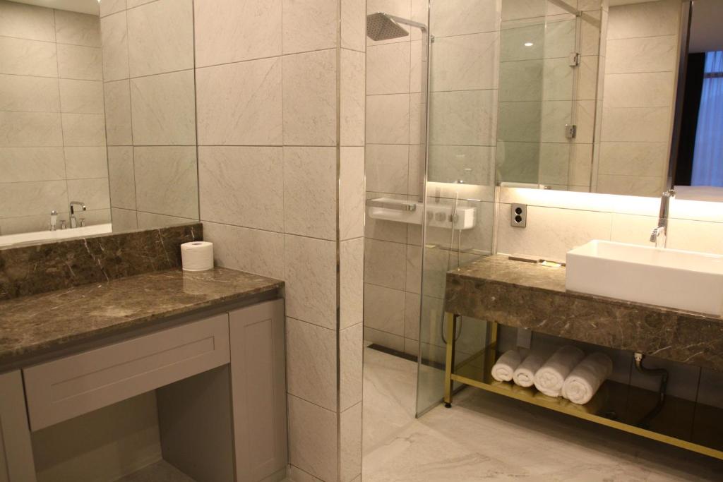 Koupelna v ubytování AM Hotel
