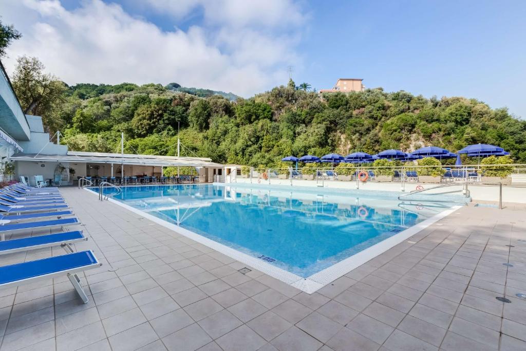Piscina en o cerca de Best Western Hotel La Solara