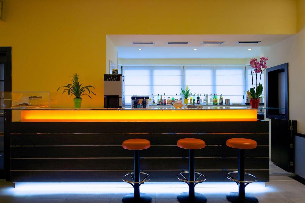 Lounge nebo bar v ubytování Best Western Crystal Palace Hotel