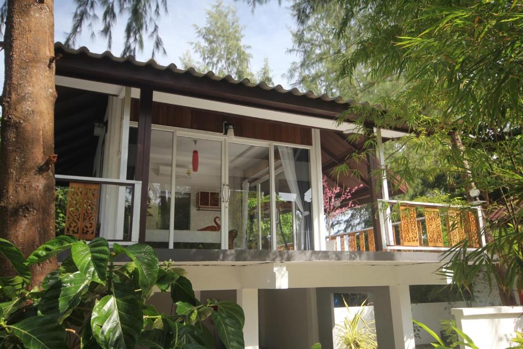 Balkón nebo terasa v ubytování Phangan Cove Beach Resort