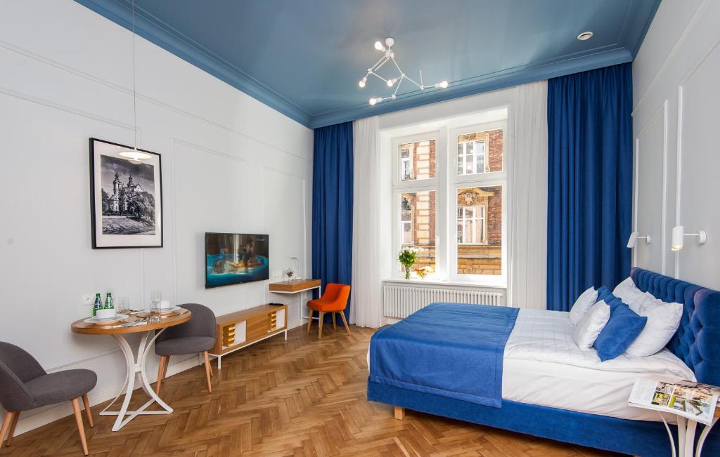 Bentis Luxury Apartments - 13