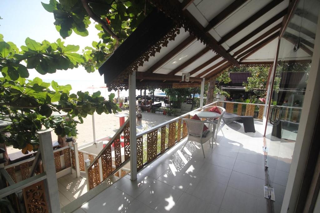 Balkón nebo terasa v ubytování Phangan Cove Beach Resort