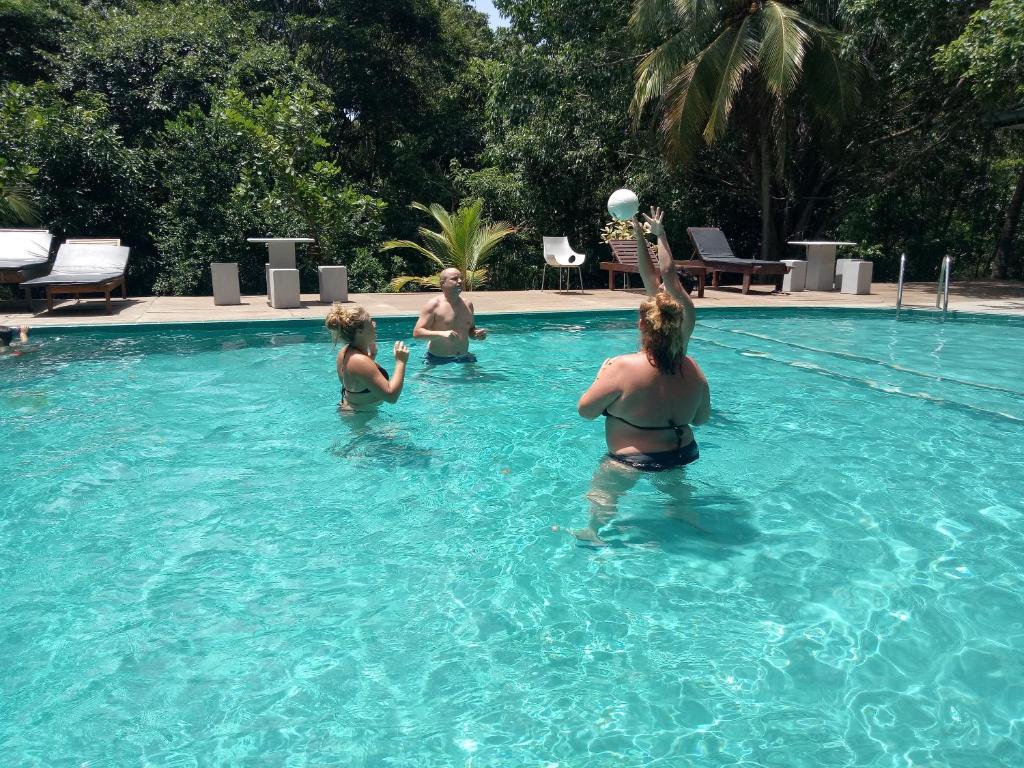Bazén v ubytování Nil Diya Mankada Safari Lodge nebo v jeho okolí