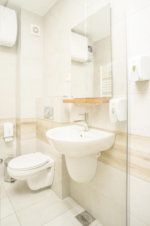 Feel Belgrade Apartments - Three-Bedroom Apartment With Terrace