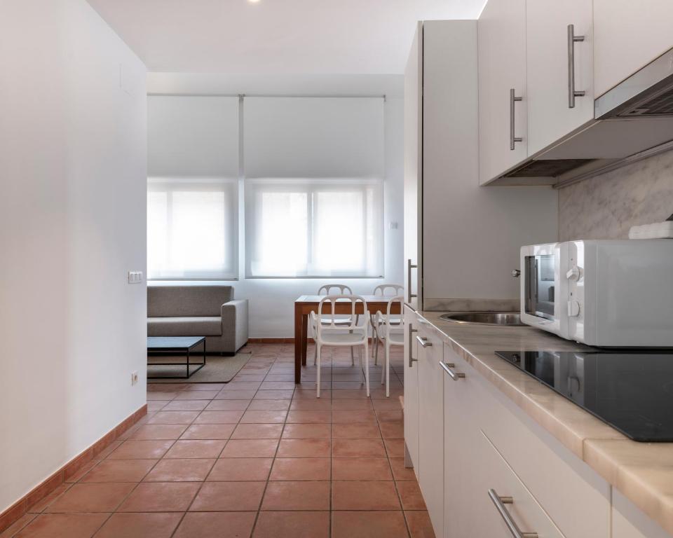 Kuchyň nebo kuchyňský kout v ubytování Alta House Apartments 4 Vents